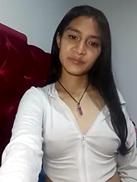 KarolaMendez online show from 04.25.26