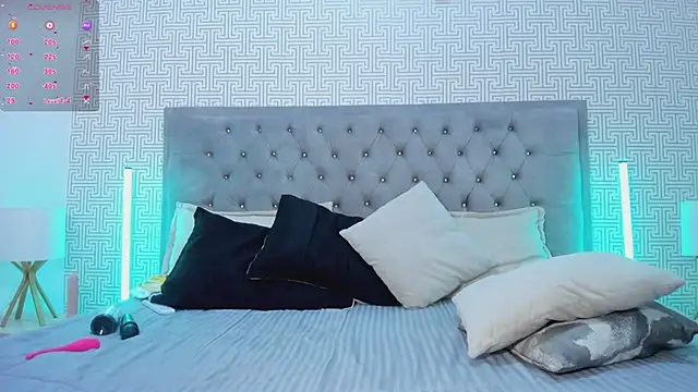 Snapshot of Alexa_Wiild chatting on 05.16.26 Alexa Wiild online show from 05.16.26