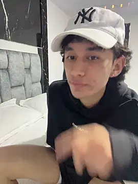 sam london26 online show from 03.12.26