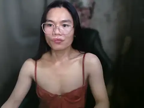 small 13 online show from 07.07.26