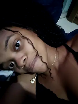 Snapshot of marialuiza2027 chatting on 03.28.26 marialuiza2027 online show from 03.28.26
