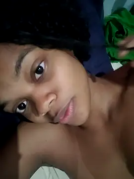 Snapshot of marialuiza2027 chatting on 04.09.26 marialuiza2027 online show from 04.09.26