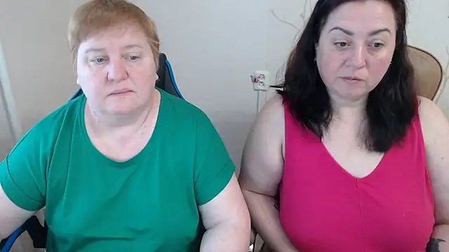 Lindy-Jeanie online show from 04.11.26