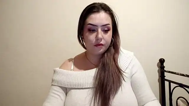 LolaSeduce online show from 04.19.26