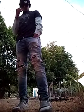 spittingpig1 online show from 03.18.26