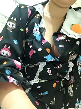 Love forever 69 online show from 04.21.26