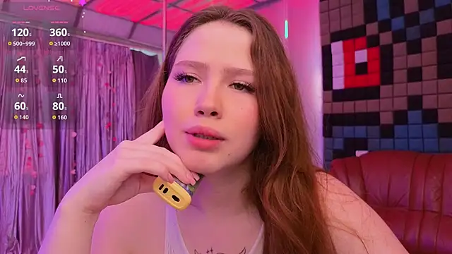 Snapshot of MarryMilash chatting on 06.18.26 MarryMilash online show from 06.18.26