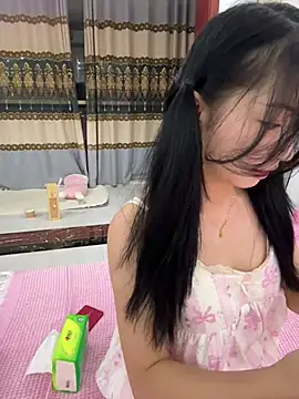 Snapshot of tiantian_niu chatting on 07.16.26 tiantian niu online show from 07.16.26