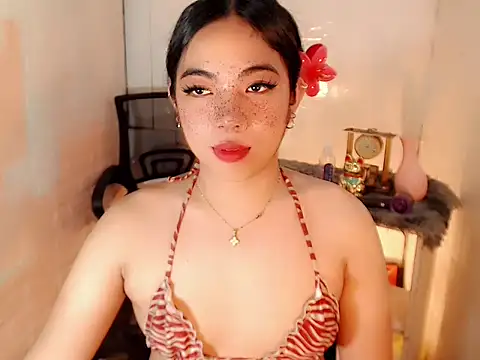 Snapshot of xLinda_Walkerx chatting on 05.16.26 xLinda Walkerx online show from 05.16.26