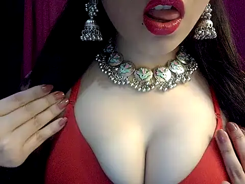 Snapshot of nadia_doll69 chatting on 06.17.26 nadia doll69 online show from 06.17.26