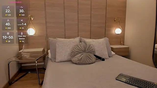 Snapshot of Emilia1040X chatting on 08.05.26 Emilia1040X online show from 08.05.26