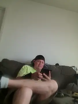 Snapshot of yourMasterisBored chatting on 05.15.26 yourMasterisBored online show from 05.15.26