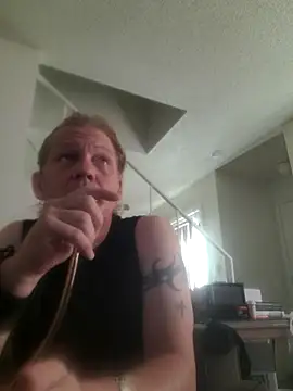 Snapshot of yourMasterisBored chatting on 06.21.26 yourMasterisBored online show from 06.21.26