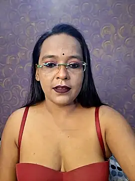 Snapshot of hornyrosy321 chatting on 06.01.26 hornyrosy321 online show from 06.01.26