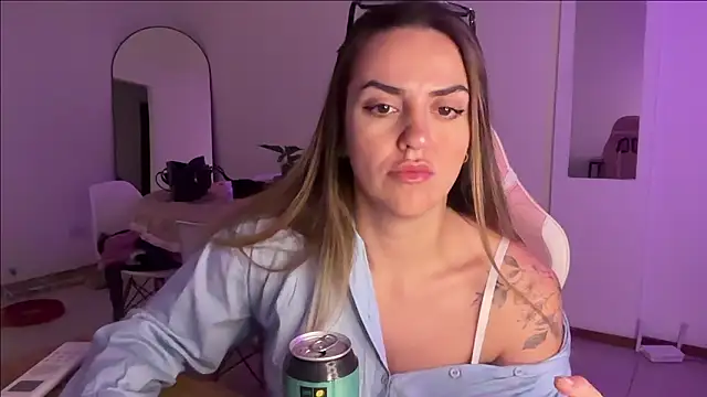 isyourgirlolivia online show from 03.17.26