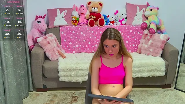 MayaJenner online show from 07.04.26