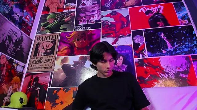 Snapshot of Cheys_Mast chatting on 05.25.26 Cheys Mast online show from 05.25.26