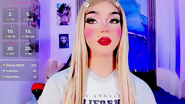 Snapshot of blonde_queen- chatting on 07.16.26 blonde queen- online show from 07.16.26