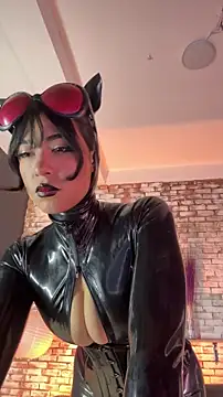 Liana Fem  online show from 04.05.26