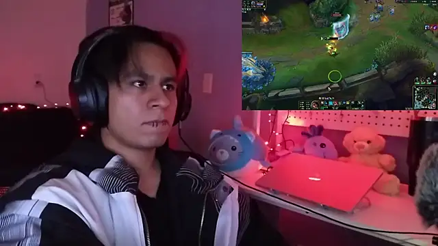 Snapshot of NatryDark chatting on 03.15.26 NatryDark online show from 03.15.26