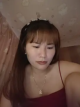 Snapshot of Lucxy-ki6 chatting on 07.25.26 Lucxy-ki6 online show from 07.25.26