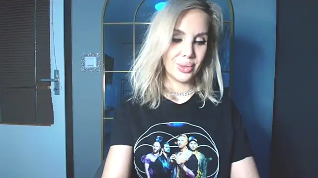 SexyQueenNina online show from 03.03.26