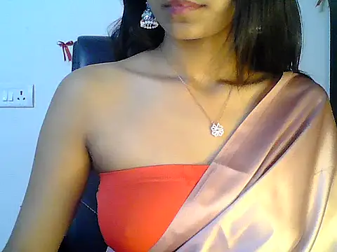 Snapshot of Hot_Deepansi02 chatting on 07.05.26 Hot Deepansi02 online show from 07.05.26