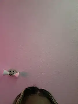 TSROYALE7527 online show from 03.19.26