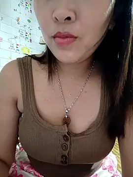Snapshot of Cherry_XyX chatting on 04.07.26 Cherry XyX online show from 04.07.26