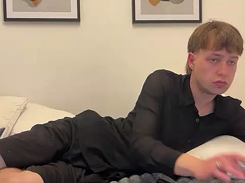 Snapshot of keiran338 chatting on 03.15.26 keiran338 online show from 03.15.26