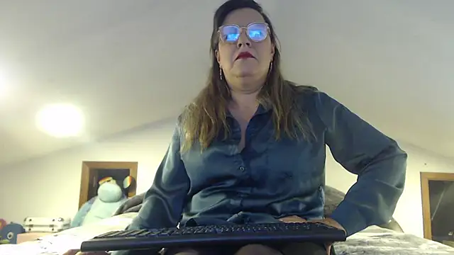 Snapshot of Malu_617 chatting on 03.23.26 Malu 617 online show from 03.23.26