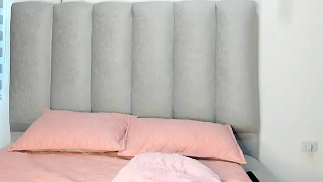 Valentina lux1 online show from 05.22.26