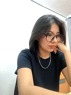 Snapshot of nanybb24 chatting on 03.17.26 nanybb24 online show from 03.17.26