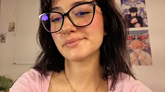 Snapshot of AleblancXOXO chatting on 03.18.26 AleblancXOXO online show from 03.18.26