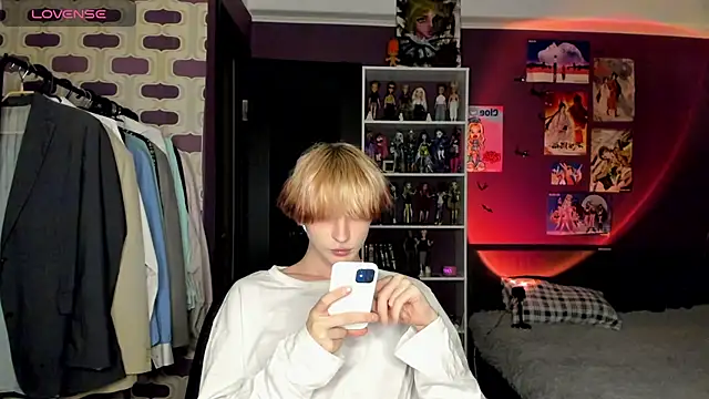 Snapshot of sweet_peach___ chatting on 06.29.26 sweet peach online show from 06.29.26
