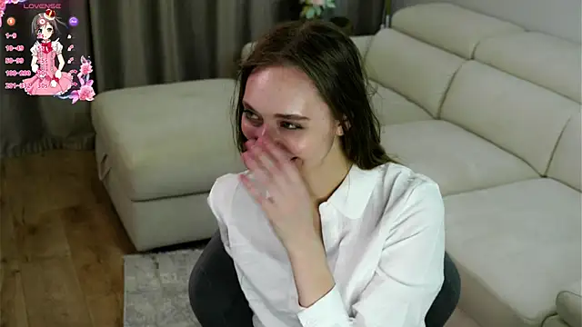 Snapshot of HermaFrain chatting on 04.16.26 HermaFrain online show from 04.16.26