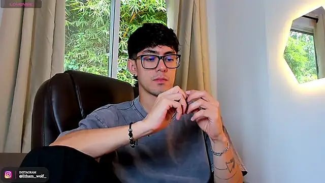 Snapshot of etham_wolf1 chatting on 07.10.26 etham wolf1 online show from 07.10.26