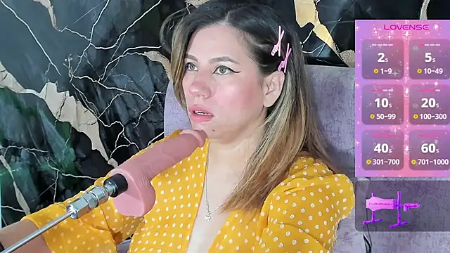 Snapshot of abby_blond1 chatting on 05.09.26 abby blond1 online show from 05.09.26