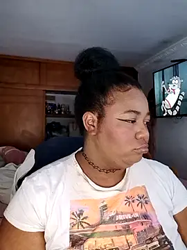 Snapshot of Daddyss_girl1 chatting on 03.23.26 Daddyss girl1 online show from 03.23.26