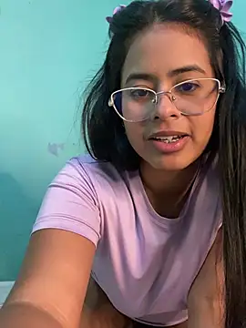 lucirganaxxx online show from 07.05.26