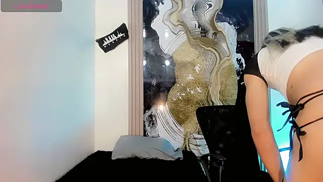 Snapshot of Tiffany_Velanyer__ chatting on 07.17.26 Tiffany Velanyer online show from 07.17.26