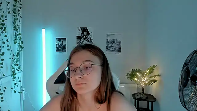 Mia kristal online show from 07.13.26