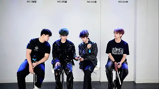 handsomeboy-002 online show from 03.18.26