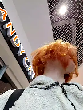 NinaParri online show from 04.03.26