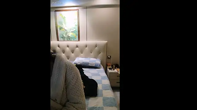 zhenzhen187 online show from 04.21.26