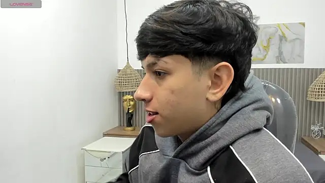 AdrianFranko online show from 04.25.26