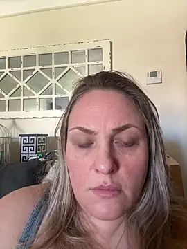 1SexyQueen online show from 03.28.26