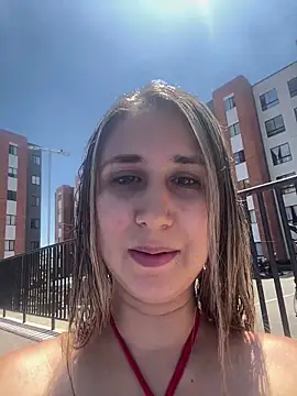 VictoriaWhitmore online show from 04.03.26