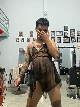 messiiio18 online show from 06.14.26