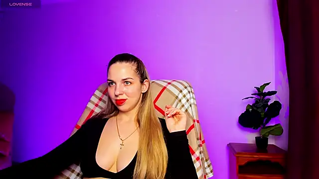 Snapshot of Alexandracandy chatting on 03.31.26 Alexandracandy online show from 03.31.26